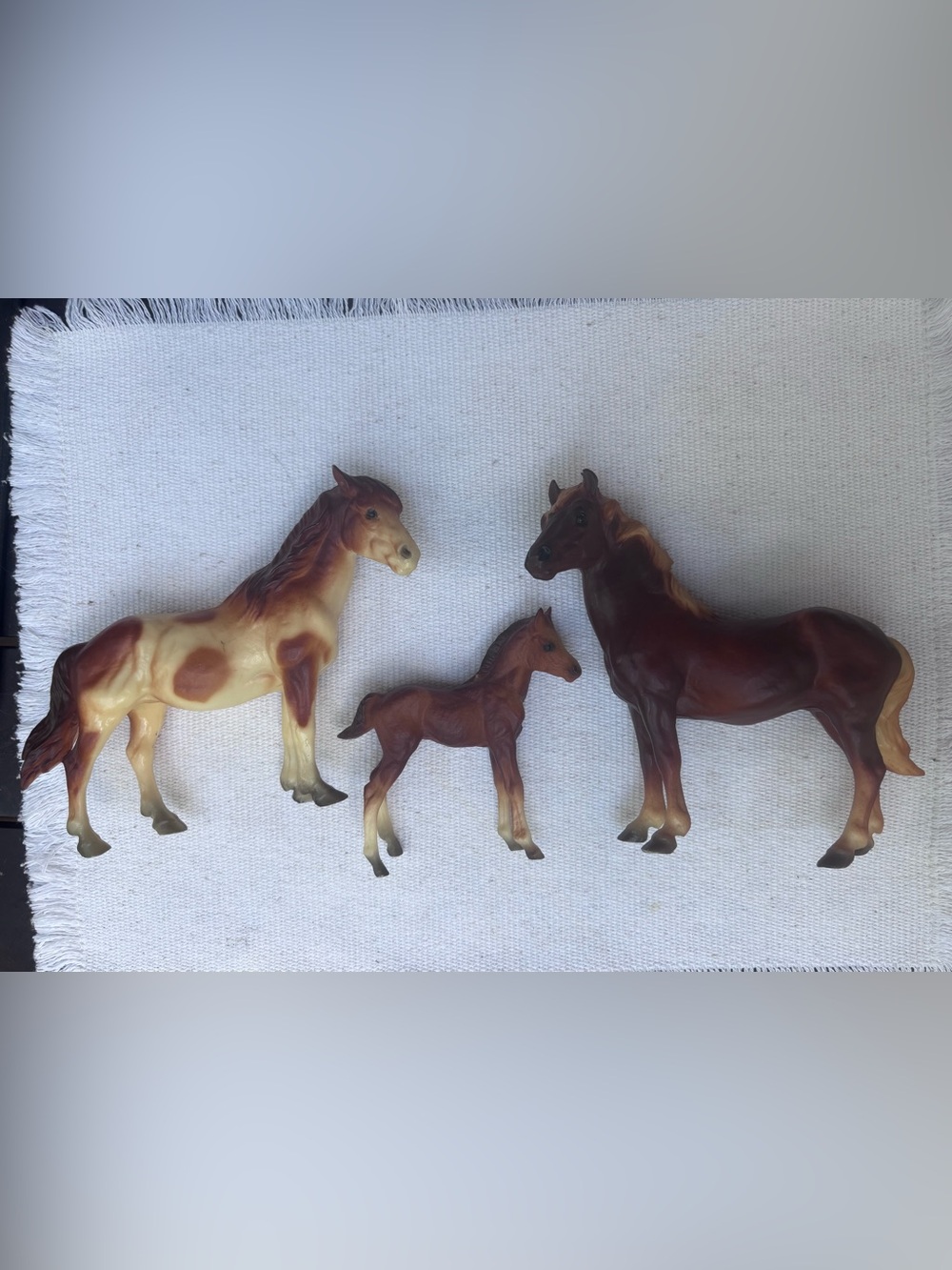 Breyer Horse Family Figurine vintage Set